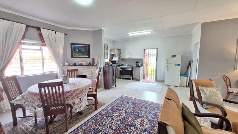 2 Bedroom Property for Sale in Die Eiland Western Cape